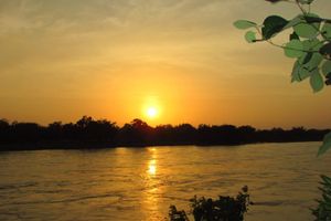 Actividad - atardecer por el rio sinu con transporte desde hote