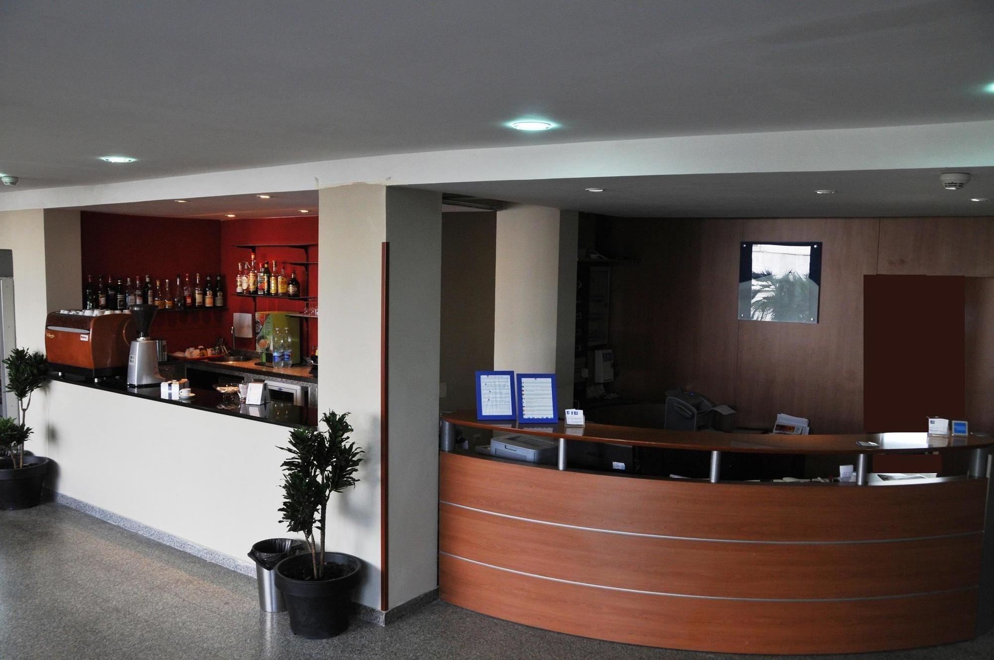 Vista Lobby Jonico