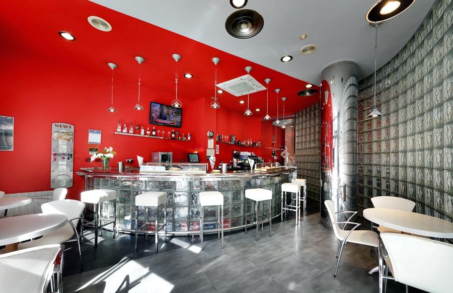 Bar/Salón Exe Hotel El Magistral