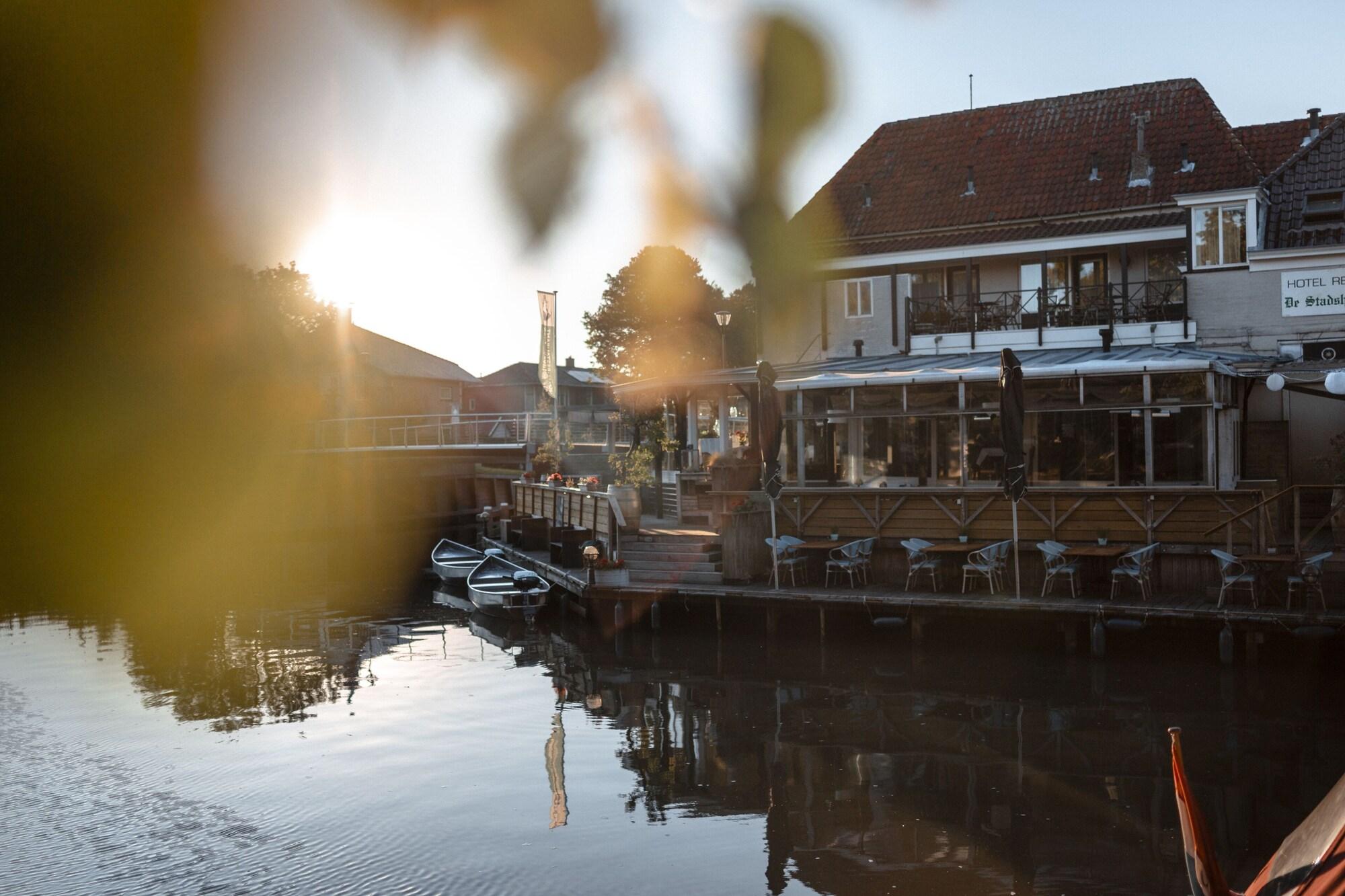 Varios Hotel De Stadsherberg