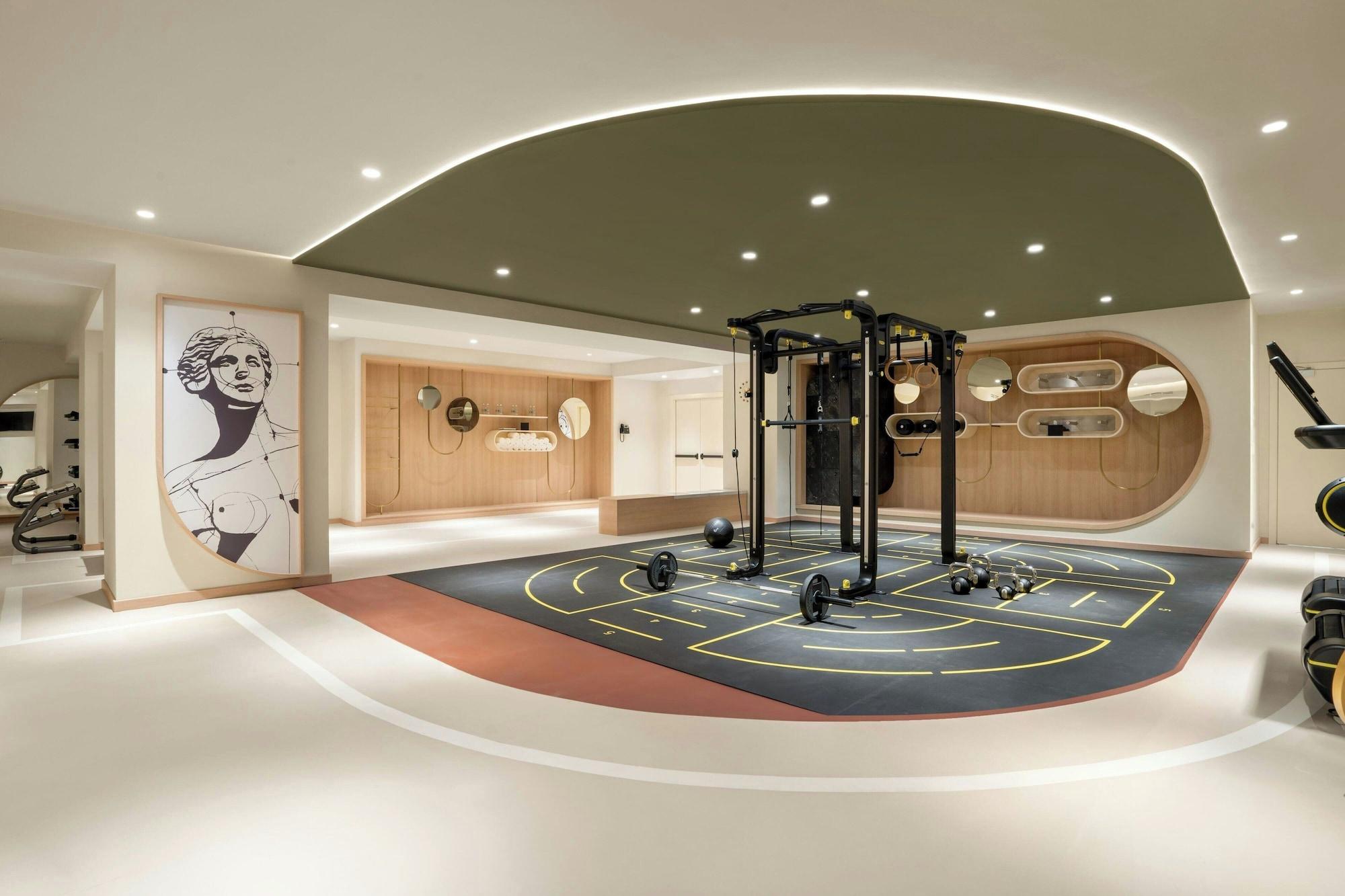 Gimnasio Cardo Roma, Autograph Hotel