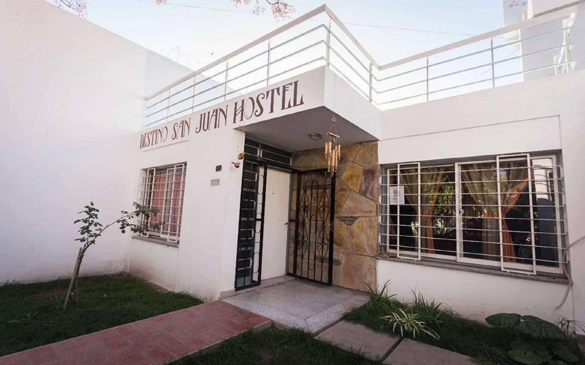 Vista Exterior Destino San Juan Hostel