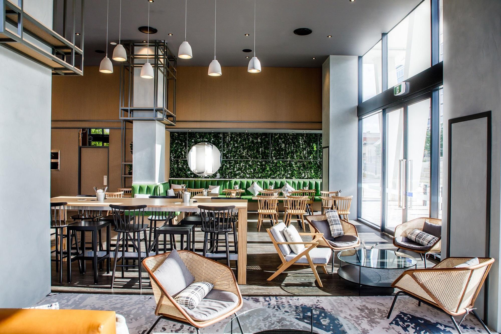 Restaurant Avani Adelaide Residences