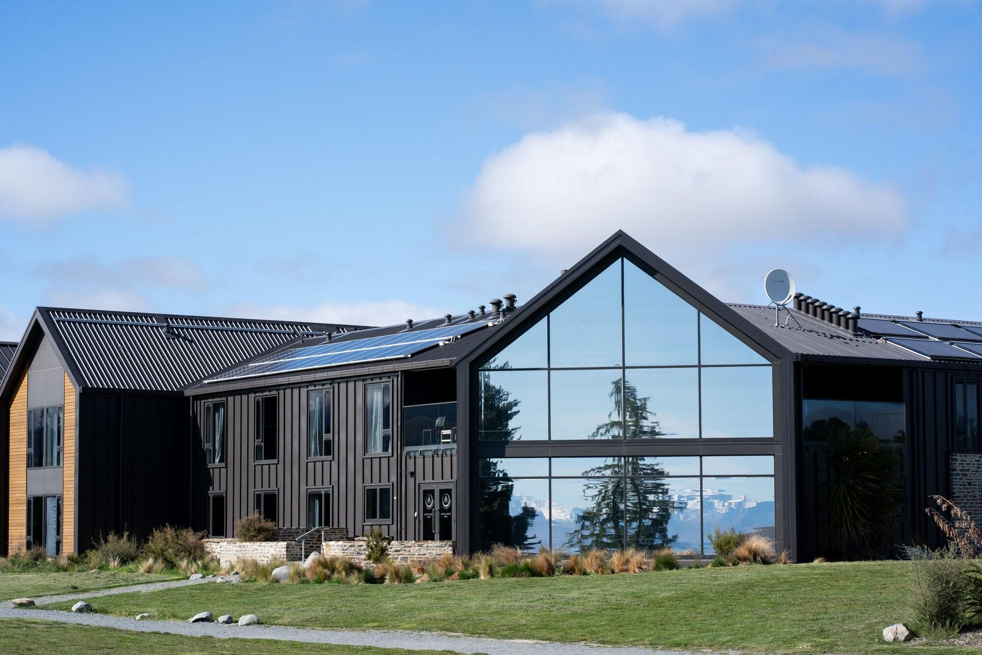 Vista Exterior Haka House Lake Tekapo