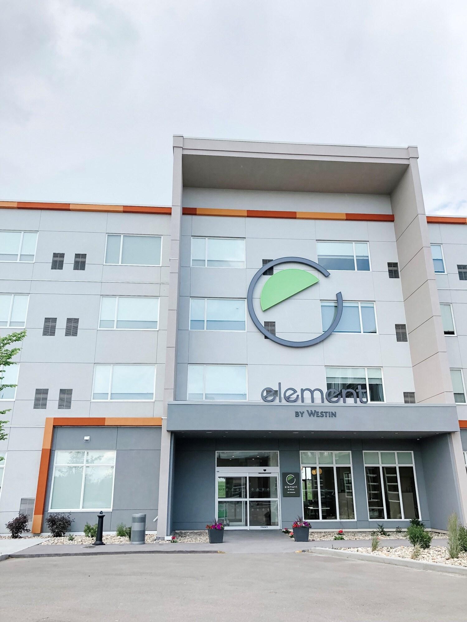 Vista Exterior Element Edmonton West