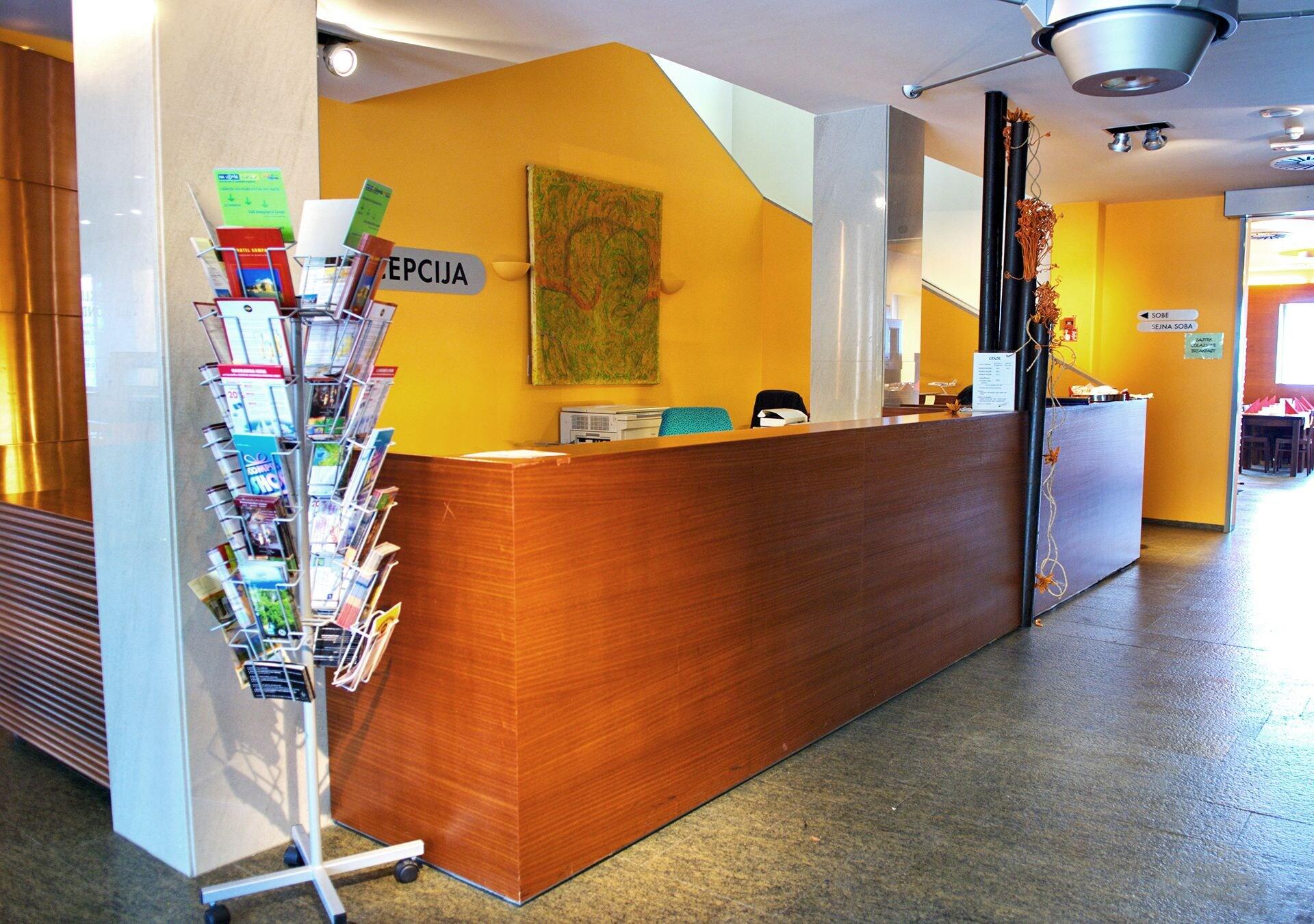 Vista Lobby Hotel Prunk