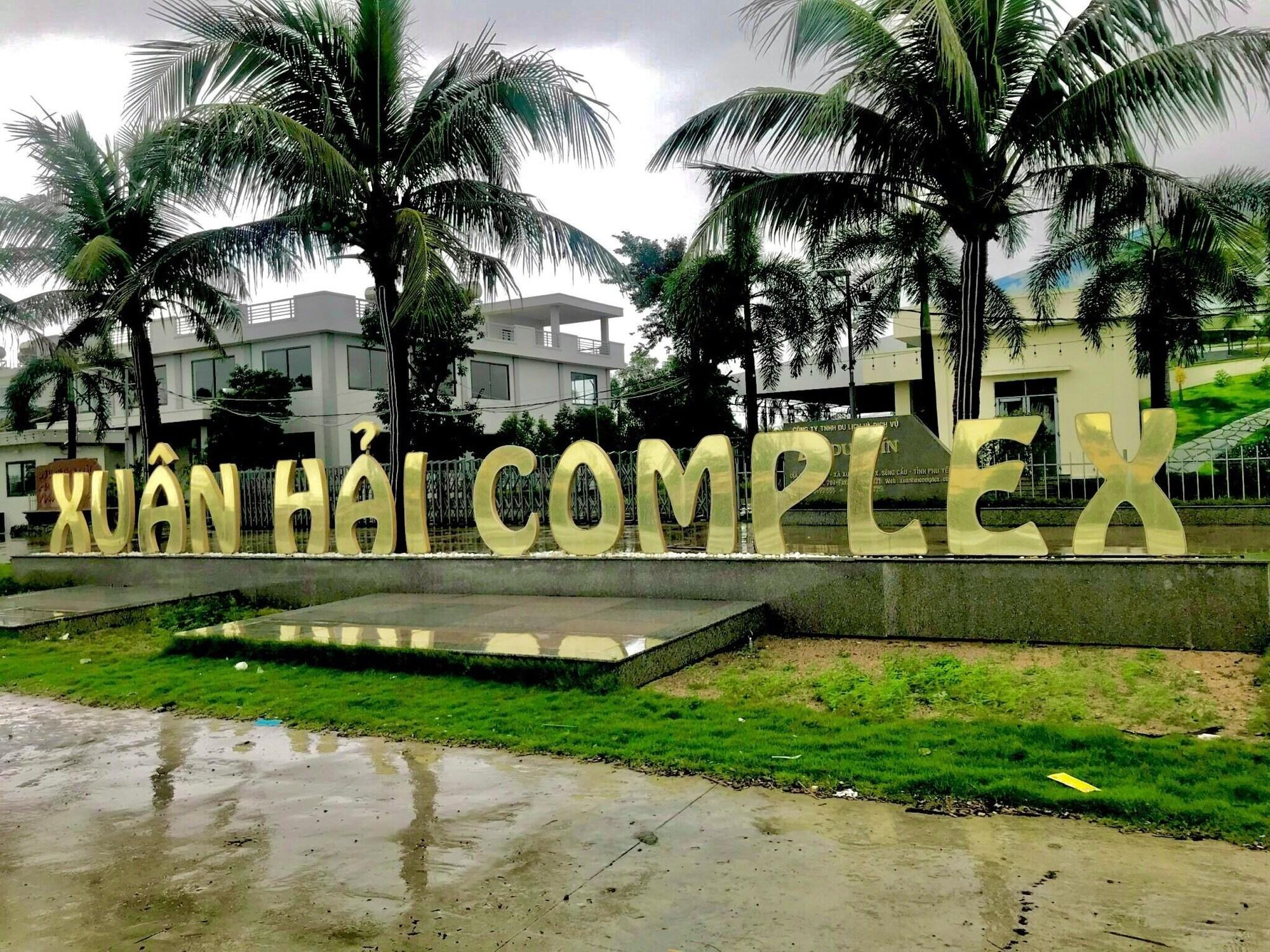 Vista Exterior Xuan Hai Complex