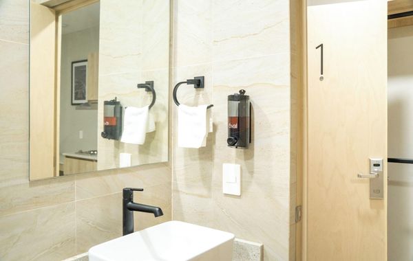 Hotel Puerta Gala 2903 - Hoteles cerca de La Minerva en Guadalajara