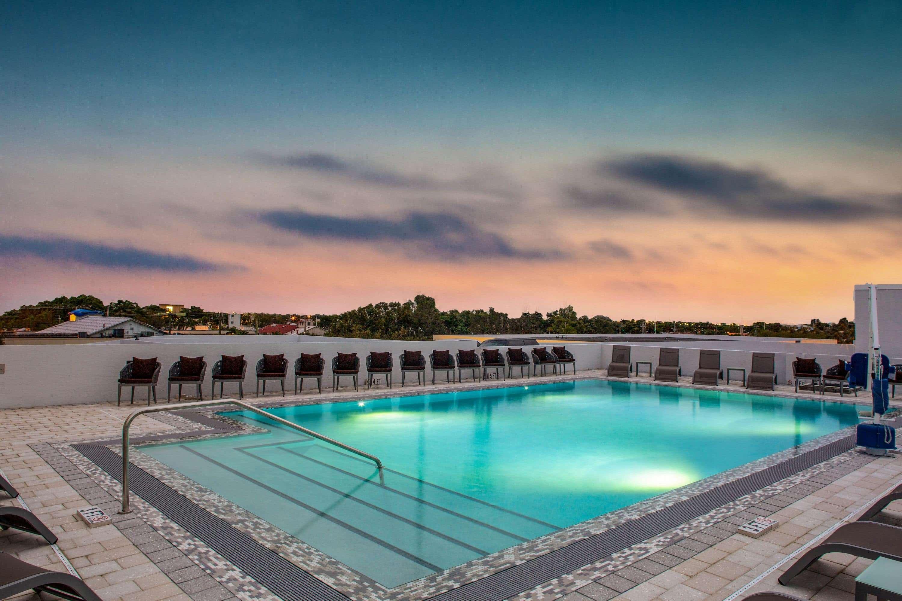 Vista Piscina Wyndham Garden Ft Lauderdale Airport & Cruise Port
