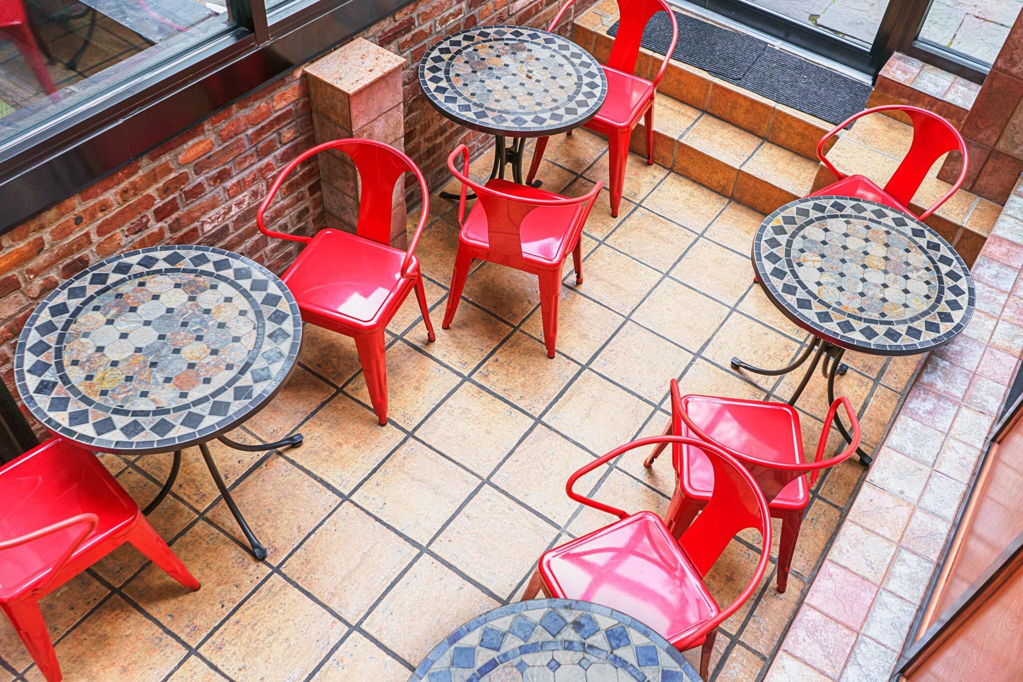 Restaurant Chelsea Pines Inn