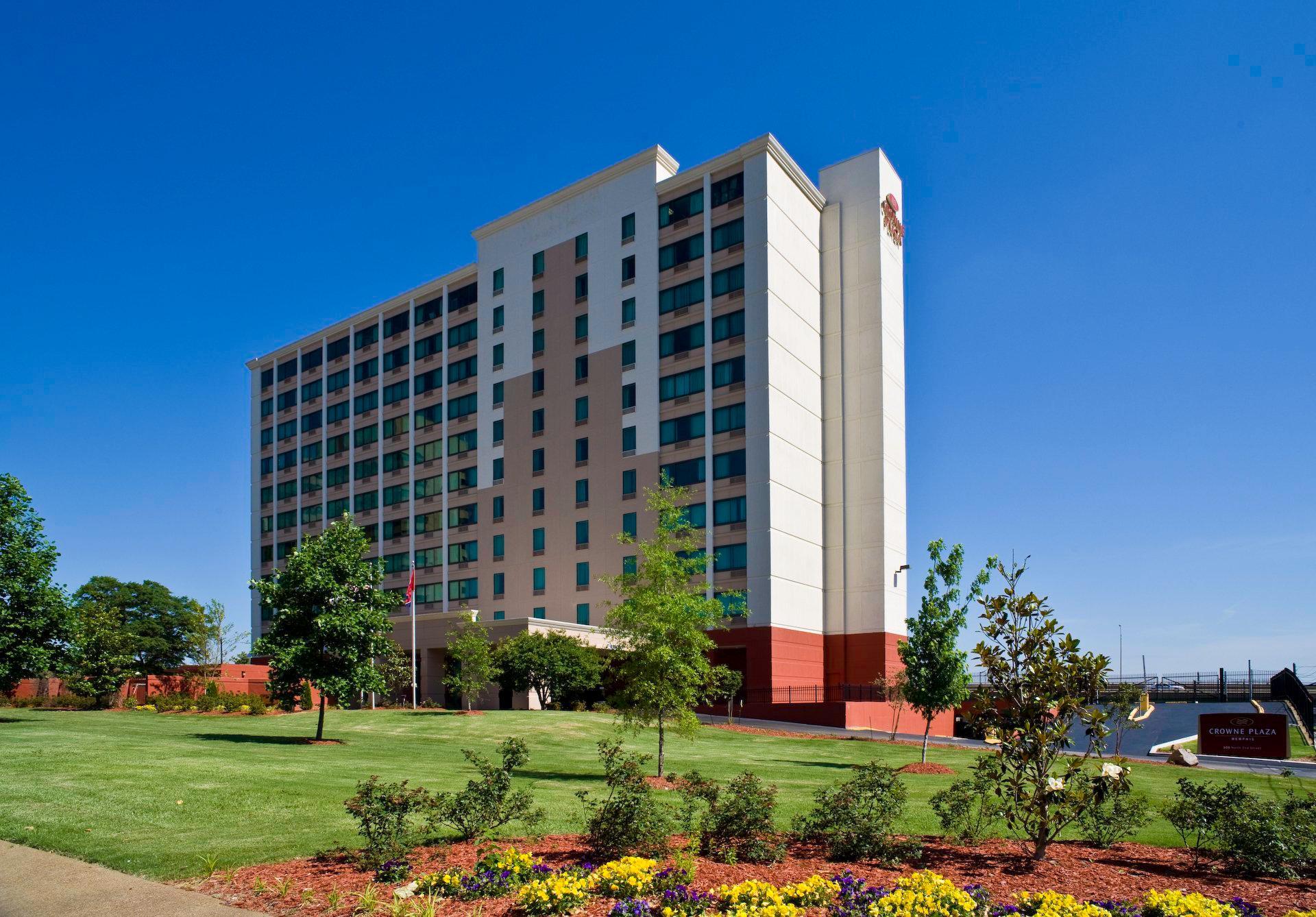 Vista Exterior Crowne Plaza Memphis Downtown Hotel by IHG