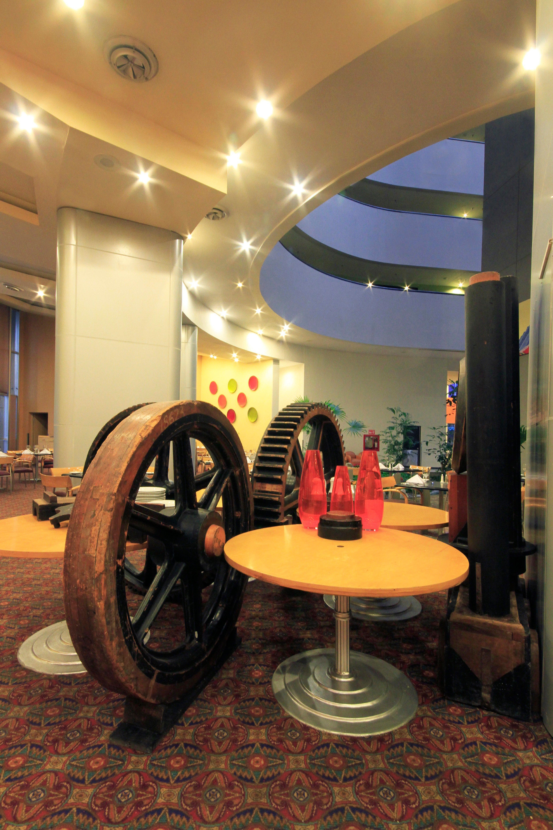 Restaurant Holiday Inn Monterrey - Parque Fundidora by IHG