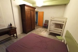 Alojamiento - Apartment in semi-detached farmhouse with separate entrance