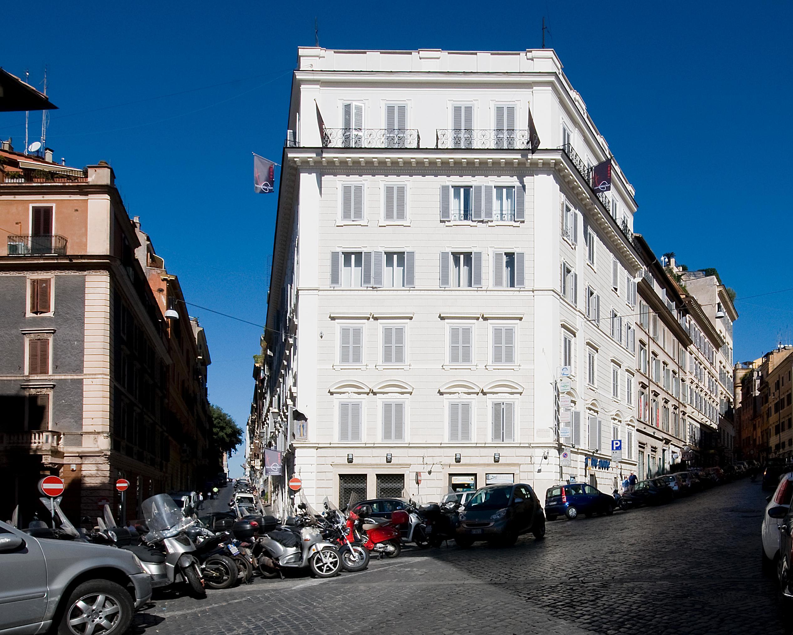 Vista Exterior Trevi Collection Hotel