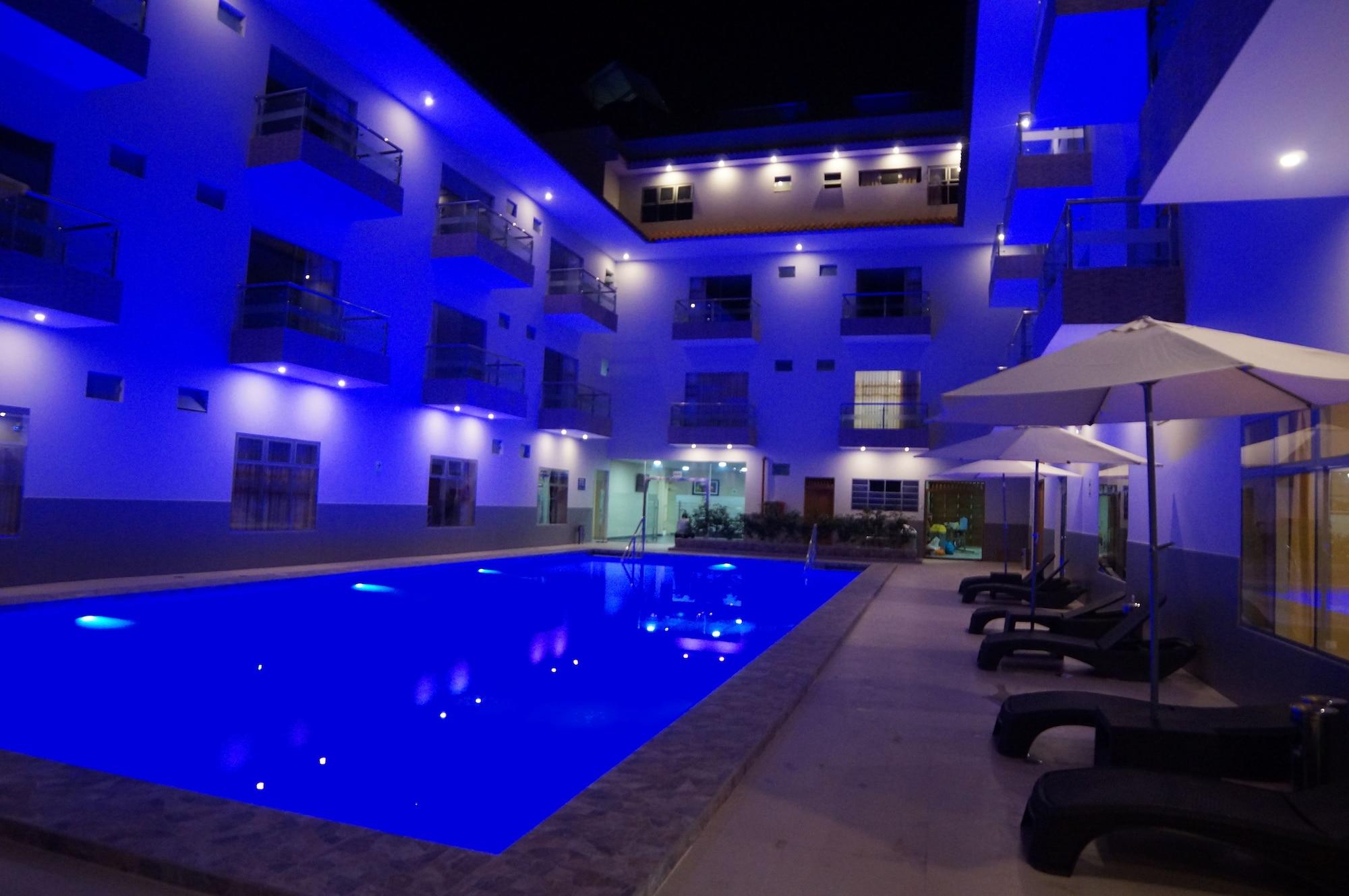 Vista Exterior Aguila Dorada Selva Hotel