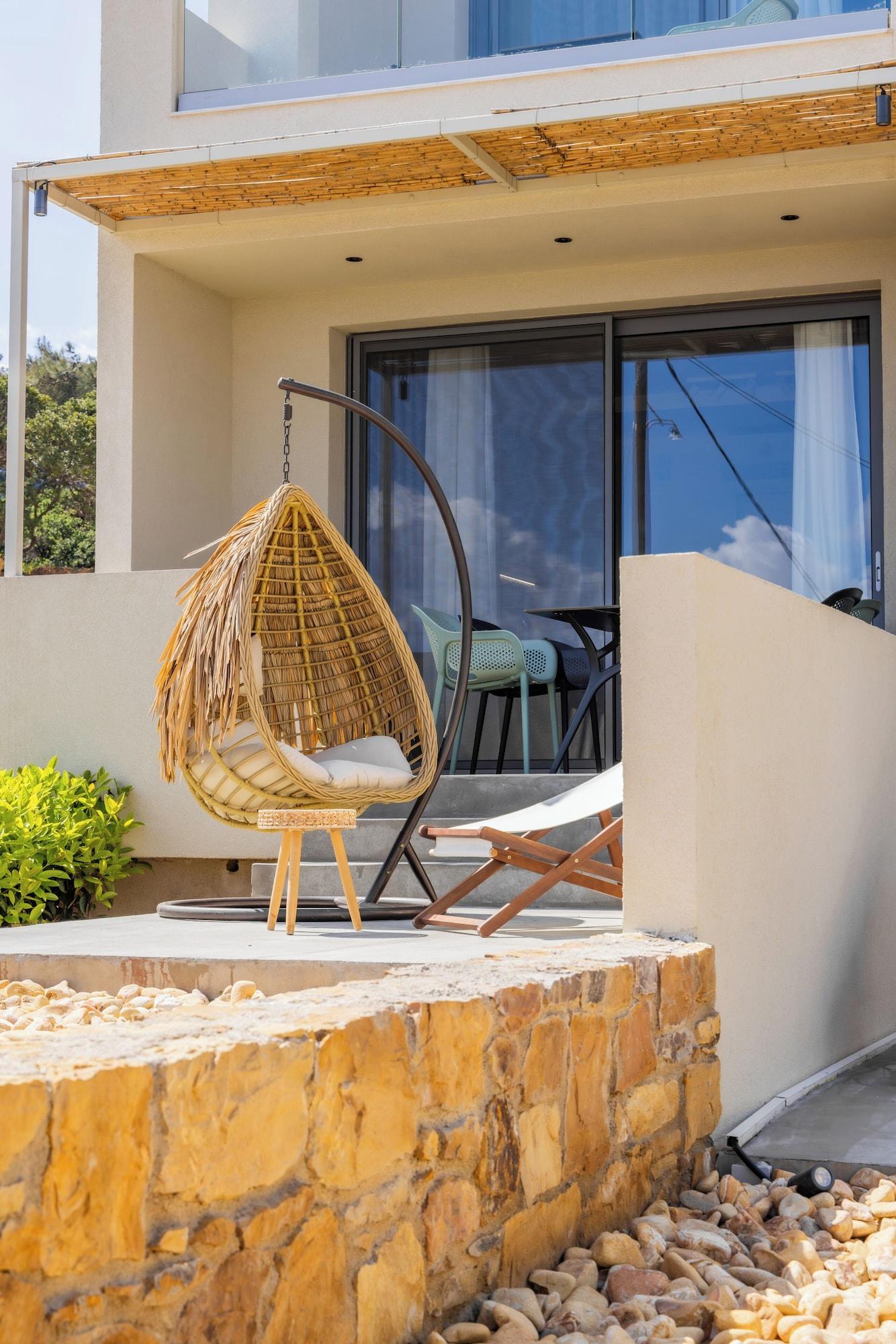 Varios Enalis Studios & Apartments