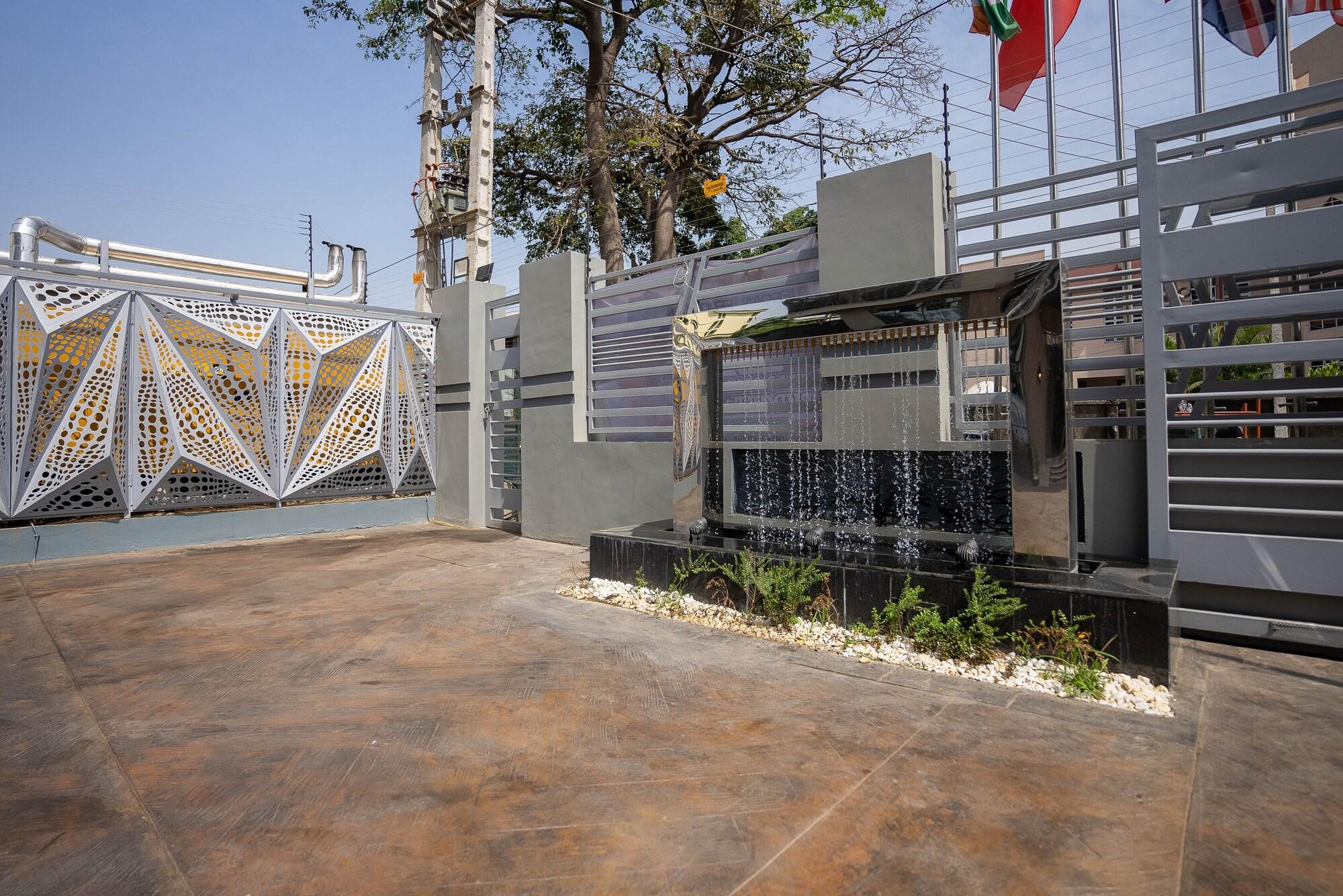 Vista Exterior GTA Hotel Ikeja