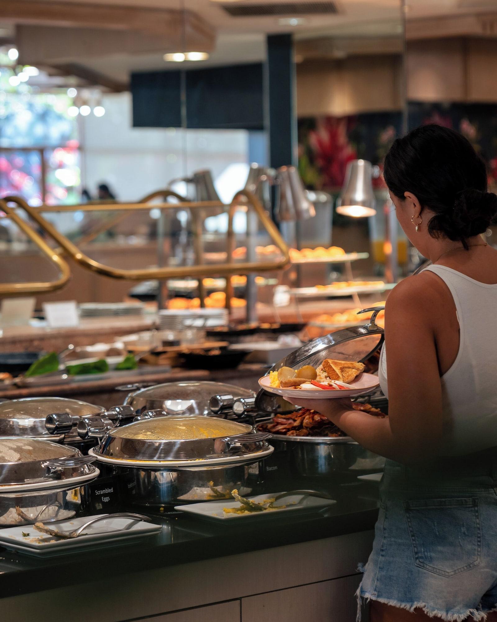 Restaurant Ala Moana Hotel by Mantra