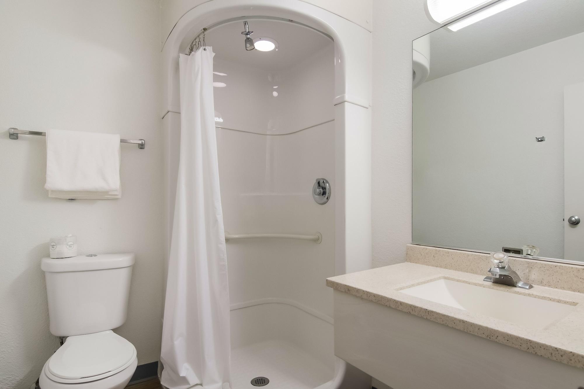 Equipamiento de Habitación Rodeway Inn Greeley