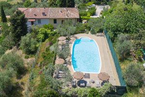 Alquiler Vacacional - PETIROSSO: Peaceful apt close to Tuscany 's best treasures, 1 mile  from shops
