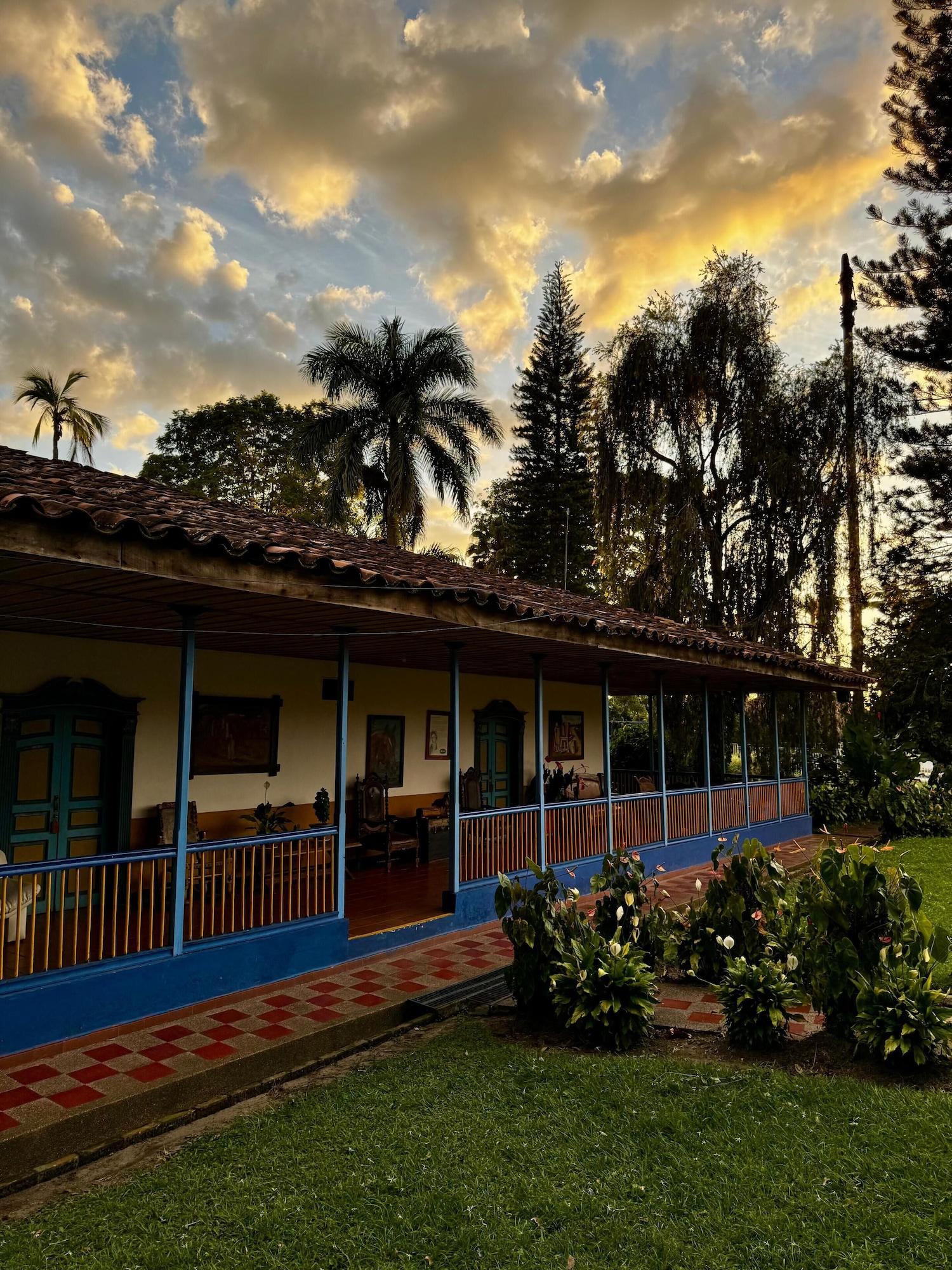 Vista Exterior Aramat La Joya