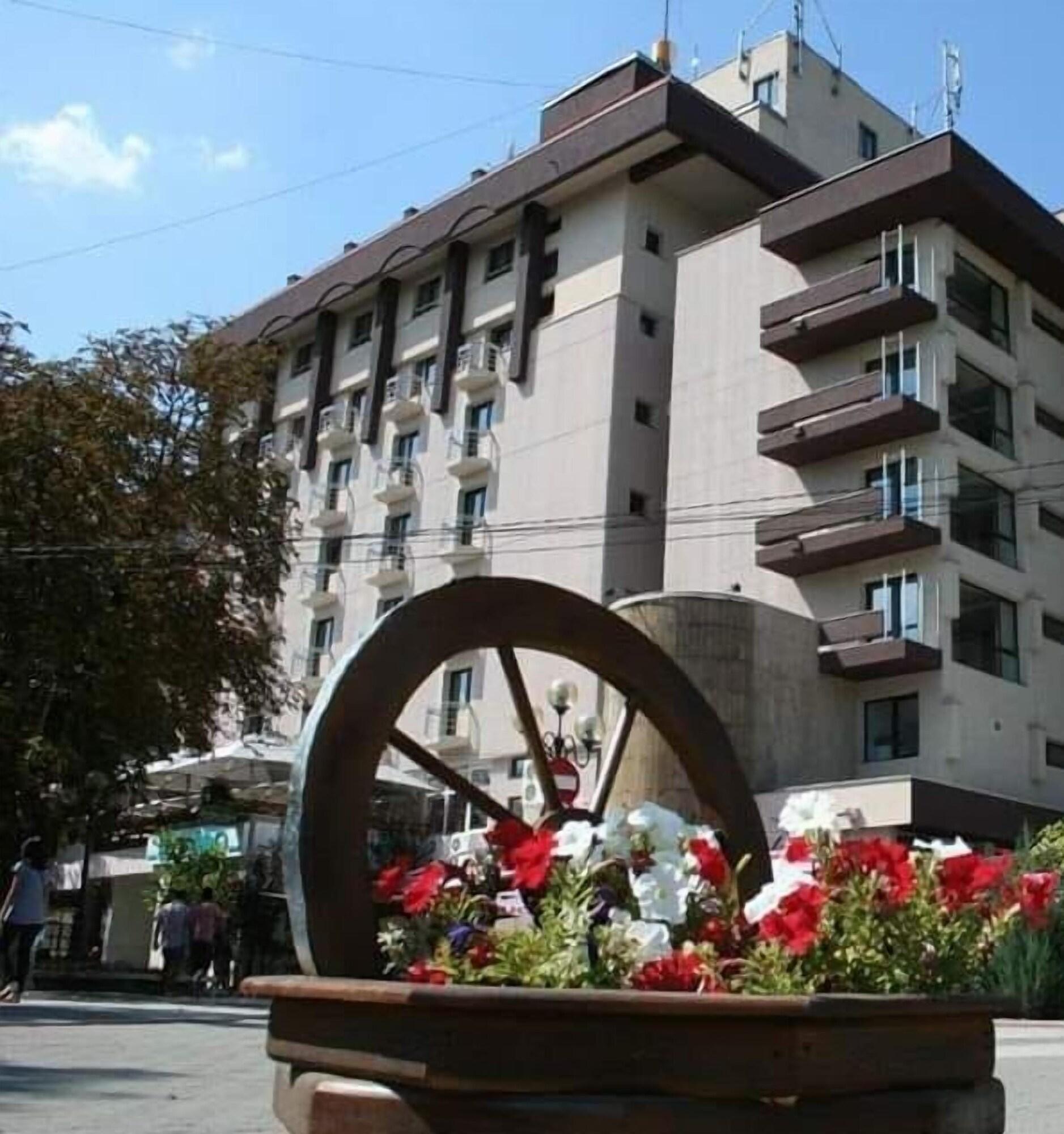 Varios Hotel Rapsodia City Center