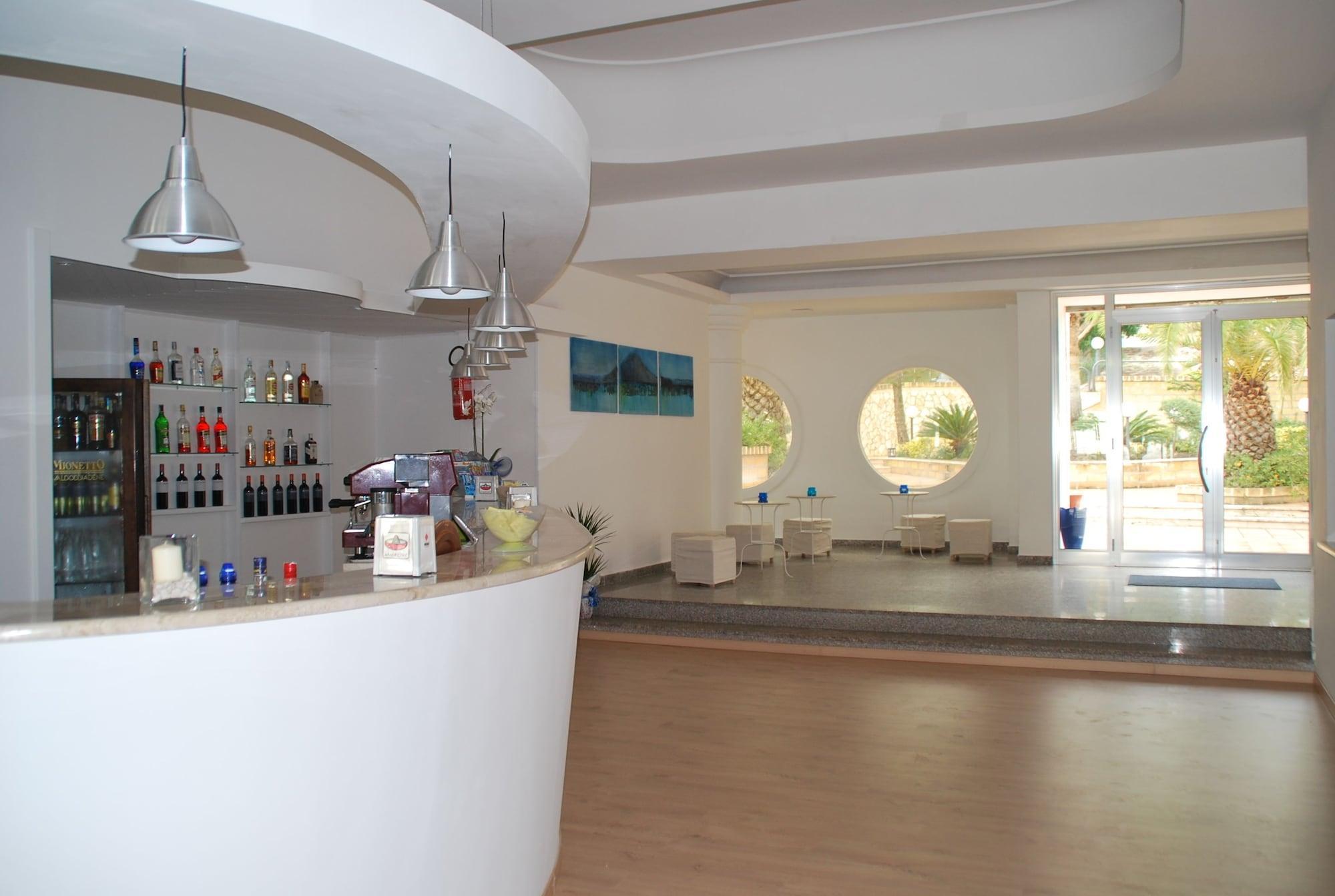 Bar/Salón Residence le 4 stagioni