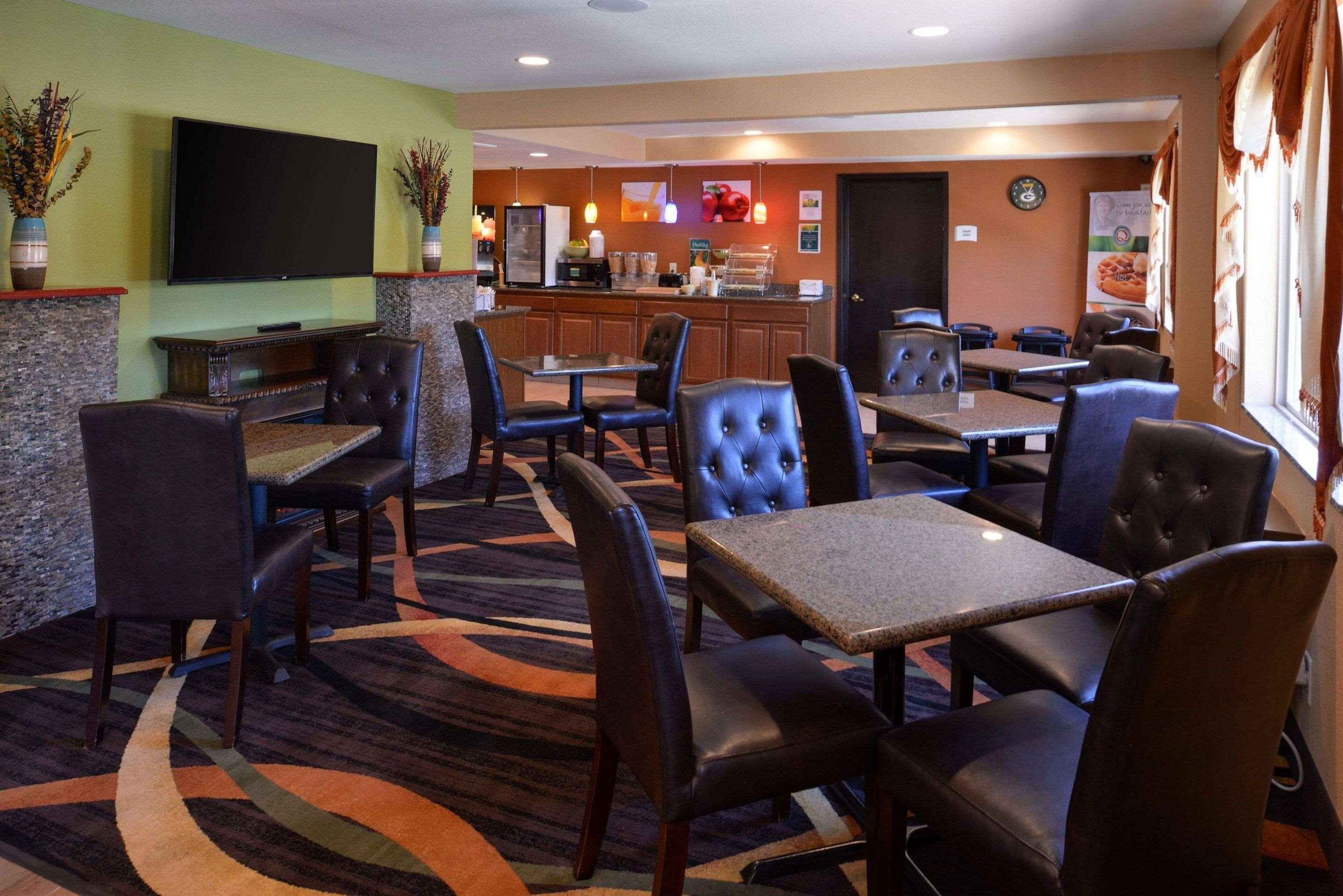 Restaurant Quality Inn Appleton West