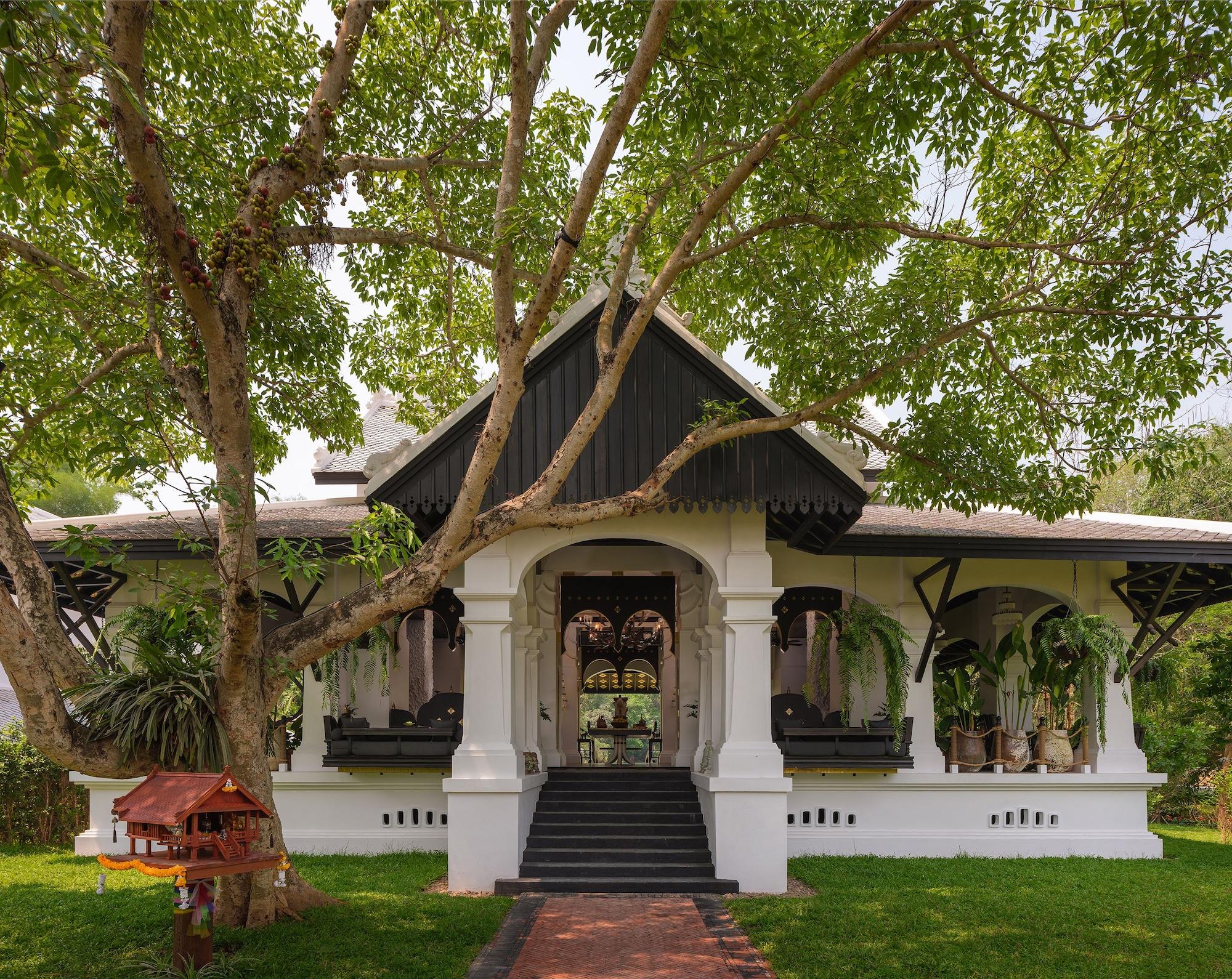 Vista Lobby Rosewood Luang Prabang