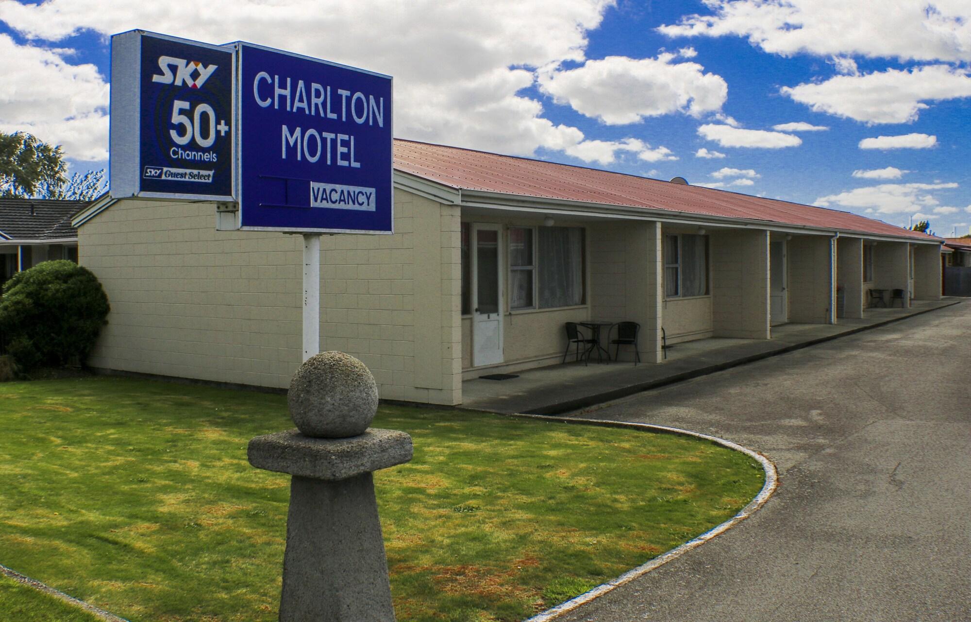 Varios Charlton Motel