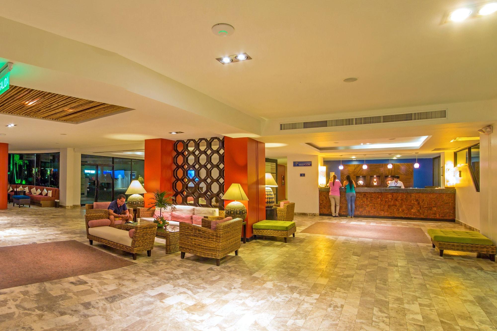 Vista Lobby Royal Decameron Punta Centinela