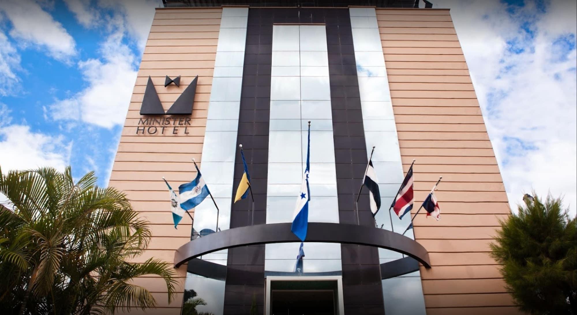 Vista Exterior Minister Business Hotel