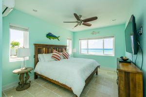 Alquiler Vacacional - Luxury Villa + COURTESY CAR, Steps to Beach: PaddleBoards, Bikes, Chairs & More!