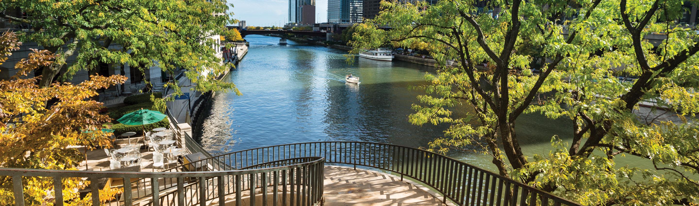 Vista Exterior L7 Chicago by LOTTE