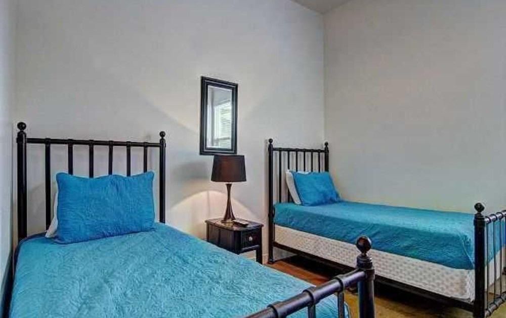 Hemingway 3 Br Condo, Port Aransas Best Day