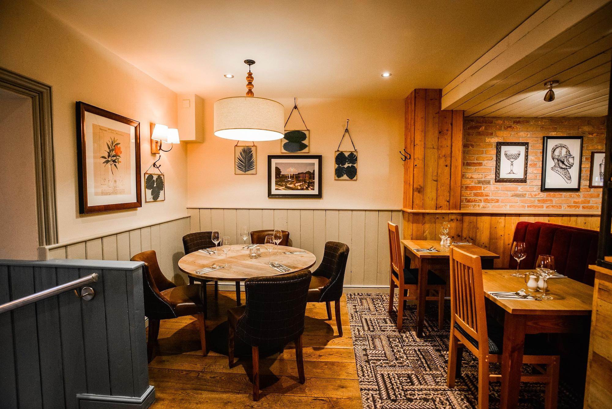 Restaurant Abbeyfield By Chef and Brewer collection