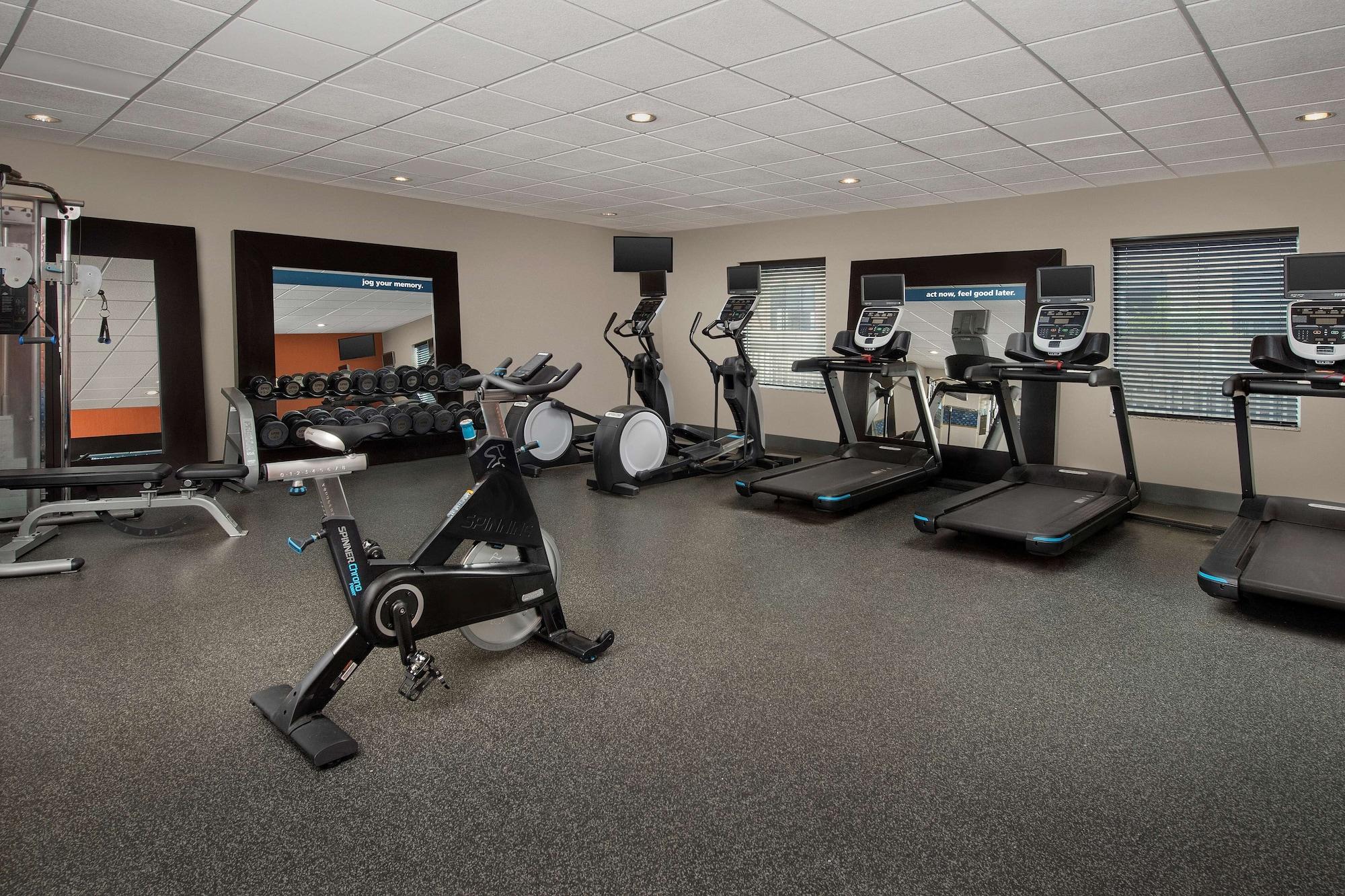 Gimnasio Hampton Inn & Suites Holly Springs