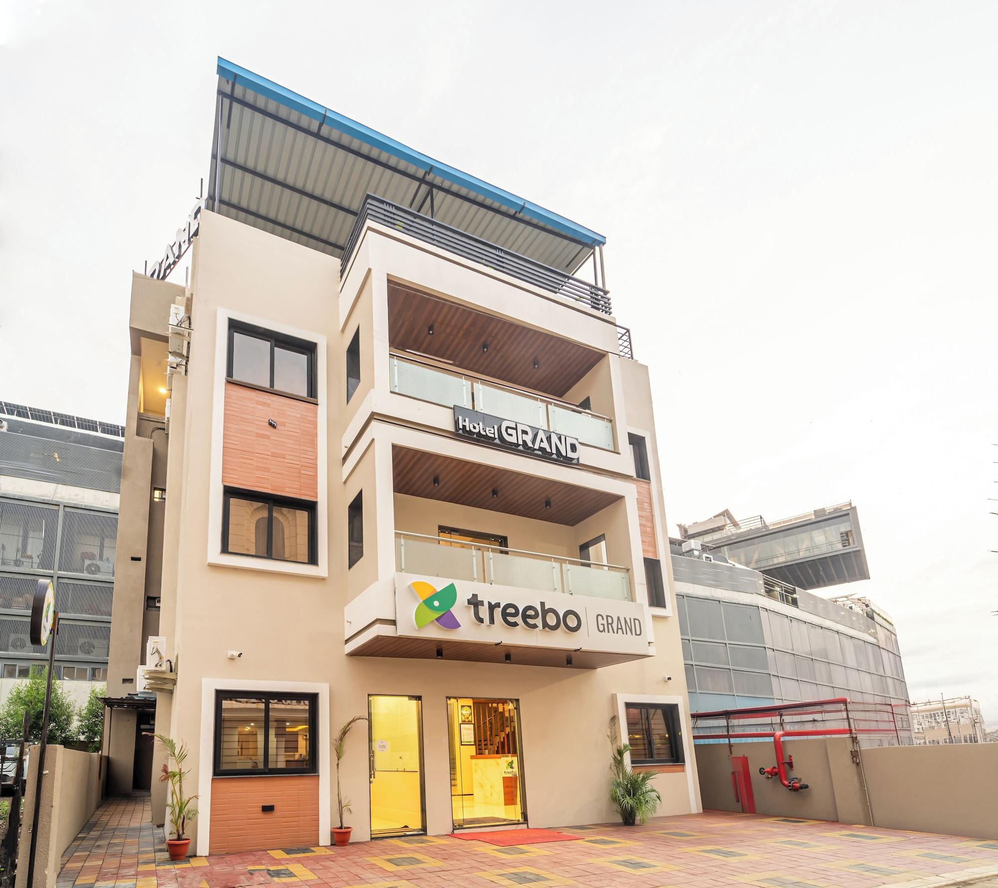 Vista Exterior Treebo Grand