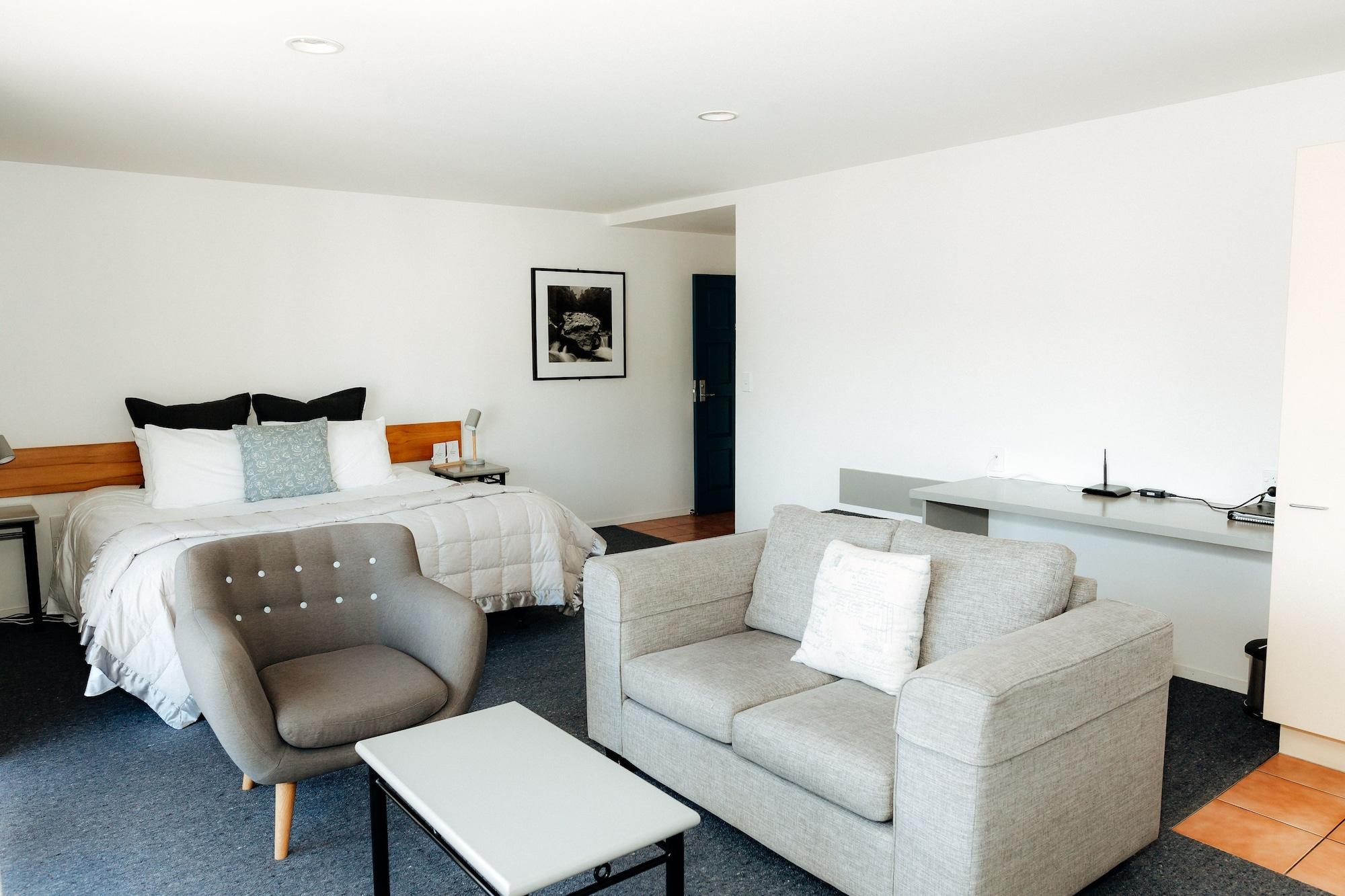 Varios Akaroa Criterion Motel