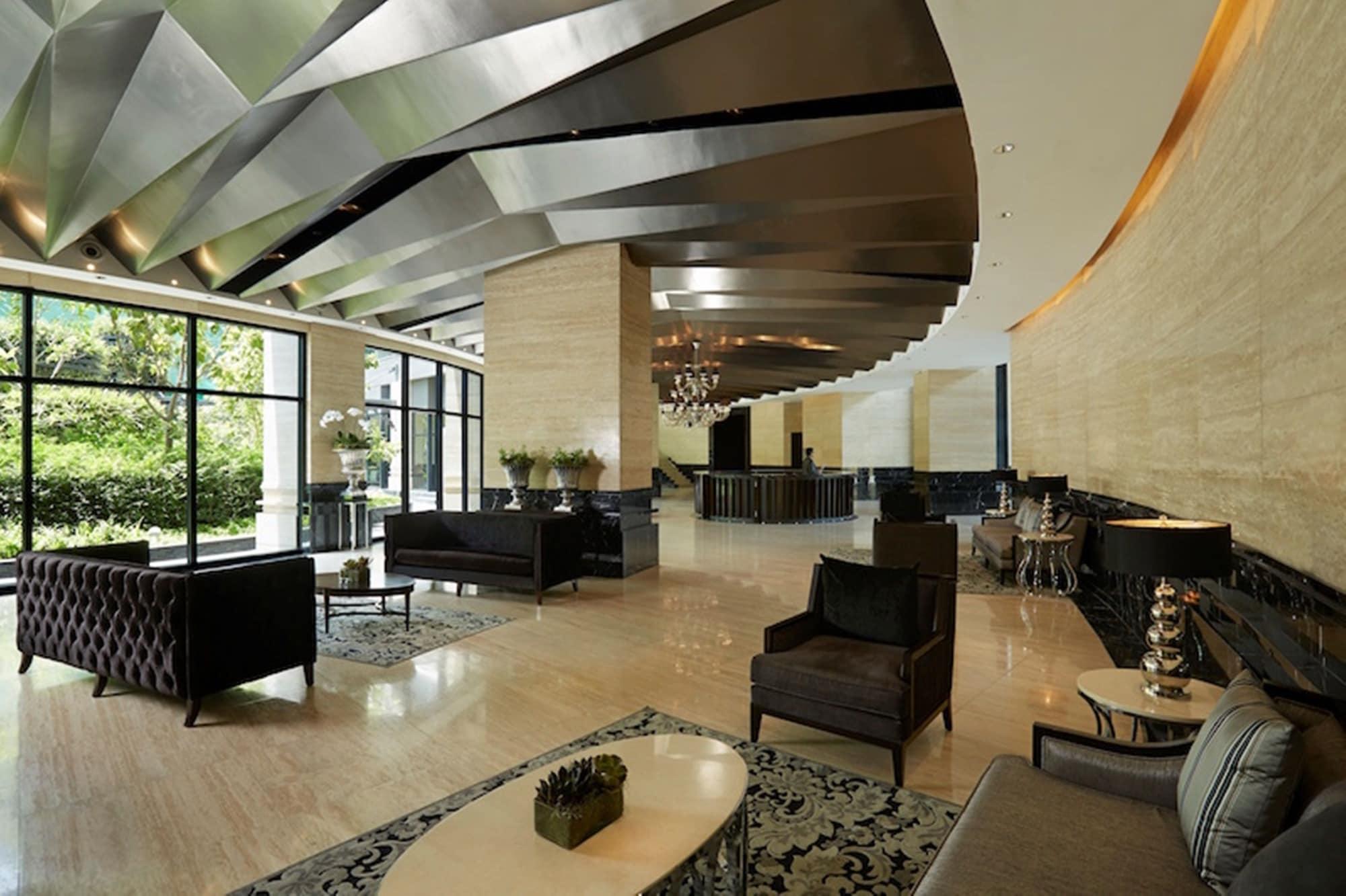 Vista Lobby HI HOME at Gramercy Residences