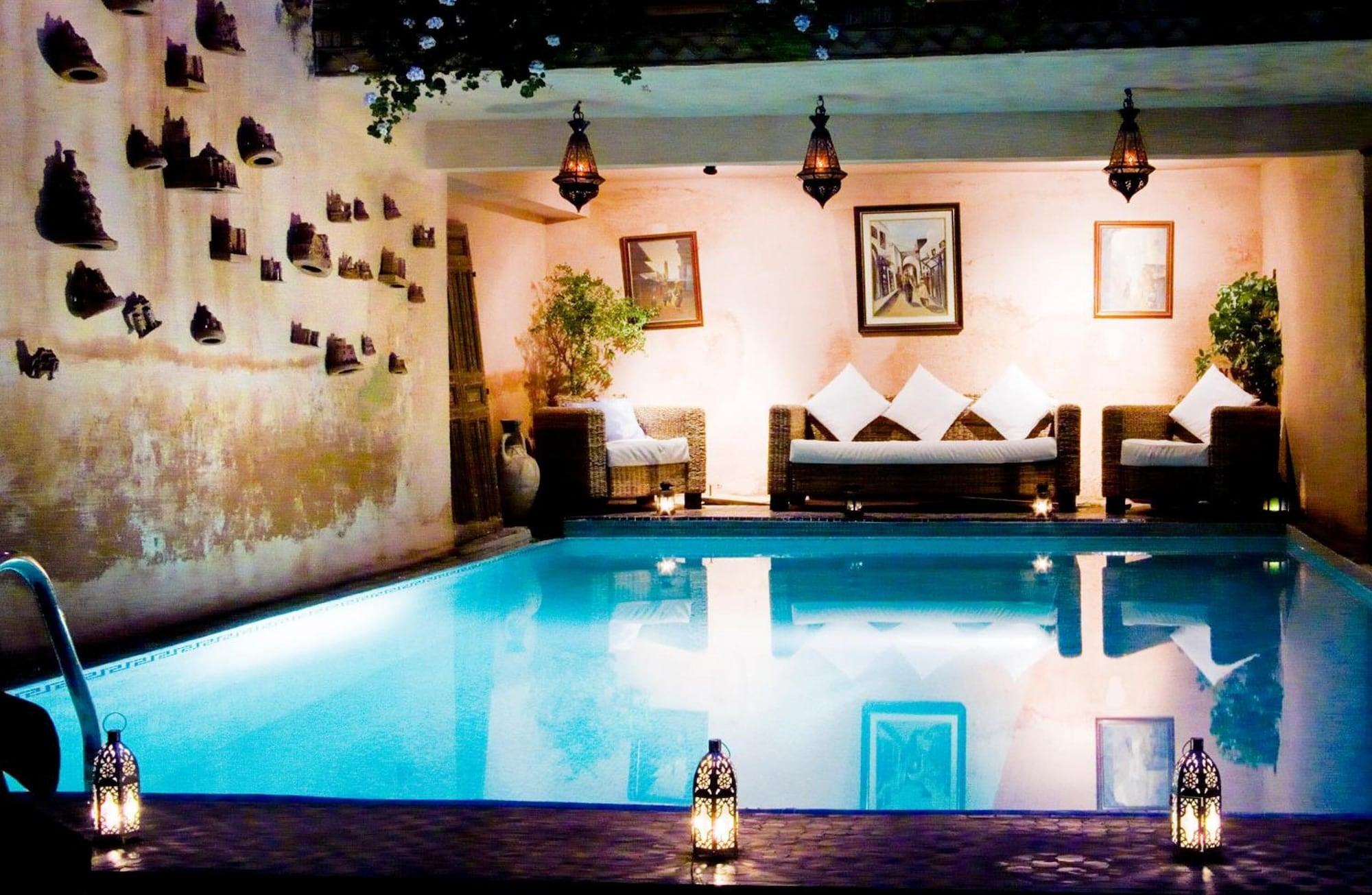 Vista Piscina Riad Meknès