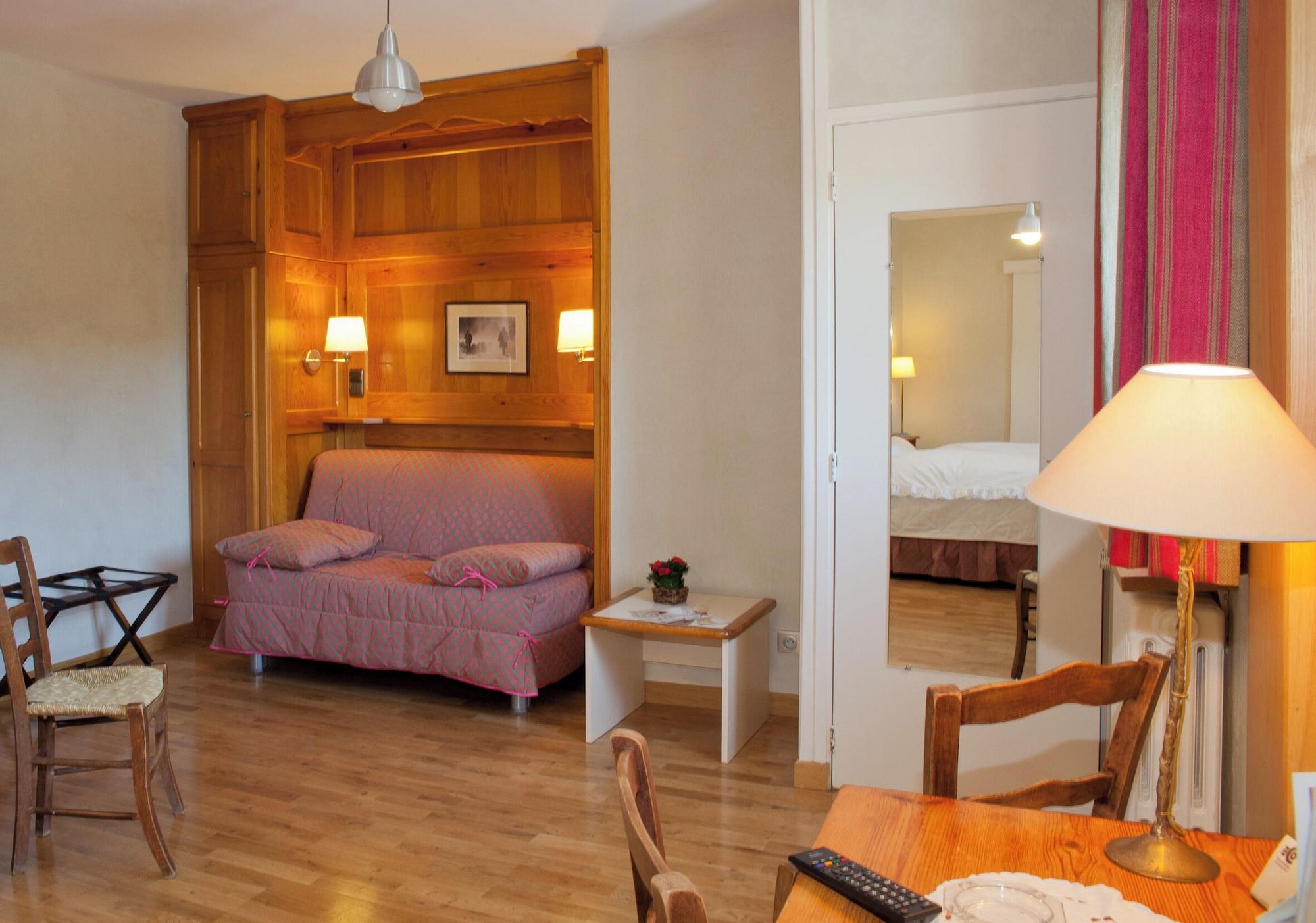 Habitación Hôtel Restaurant la Lozerette