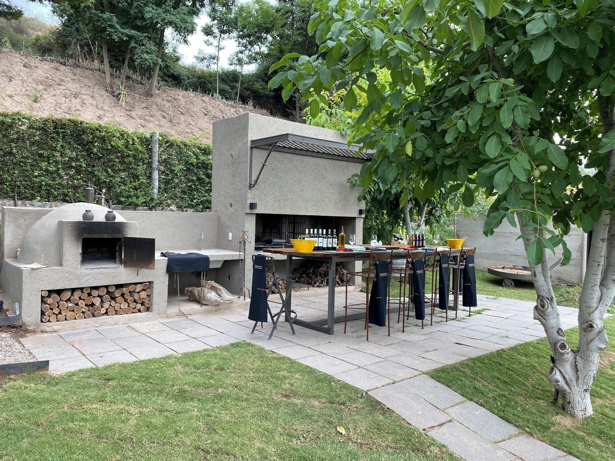 Vista Exterior Durigutti Family Winemakers – Casas de Huespedes