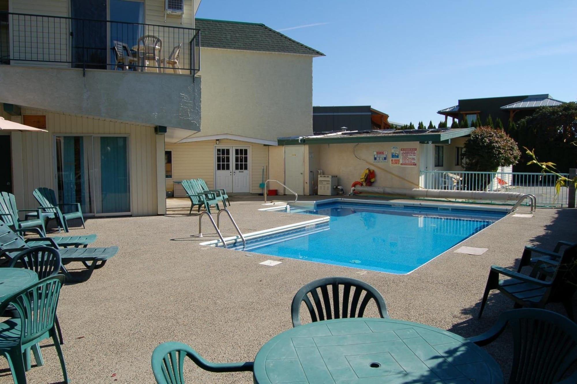 Vista Piscina Summerland Motel