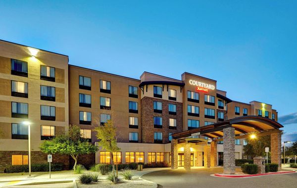 Courtyard by Marriott Phoenix North/Happy Valley
