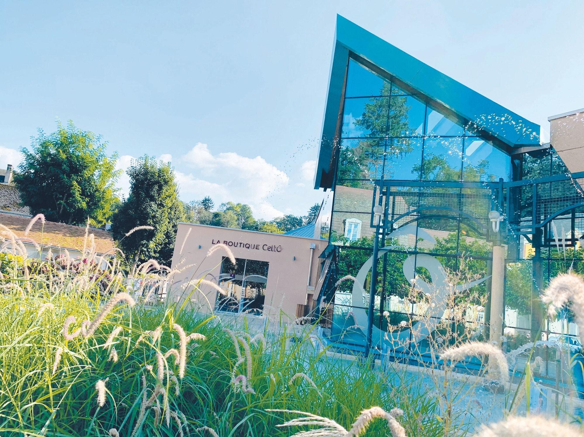 Gimnasio Grand Hôtel de Bourbon-Lancy - Logis - Restaurant et Spa