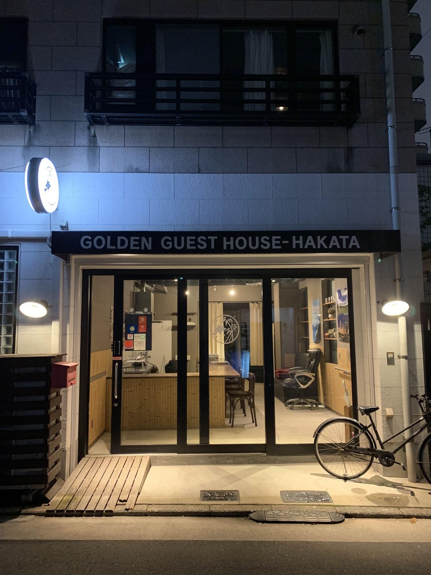 Varios GOLDEN GUEST HOUSE HAKATA - Hostel