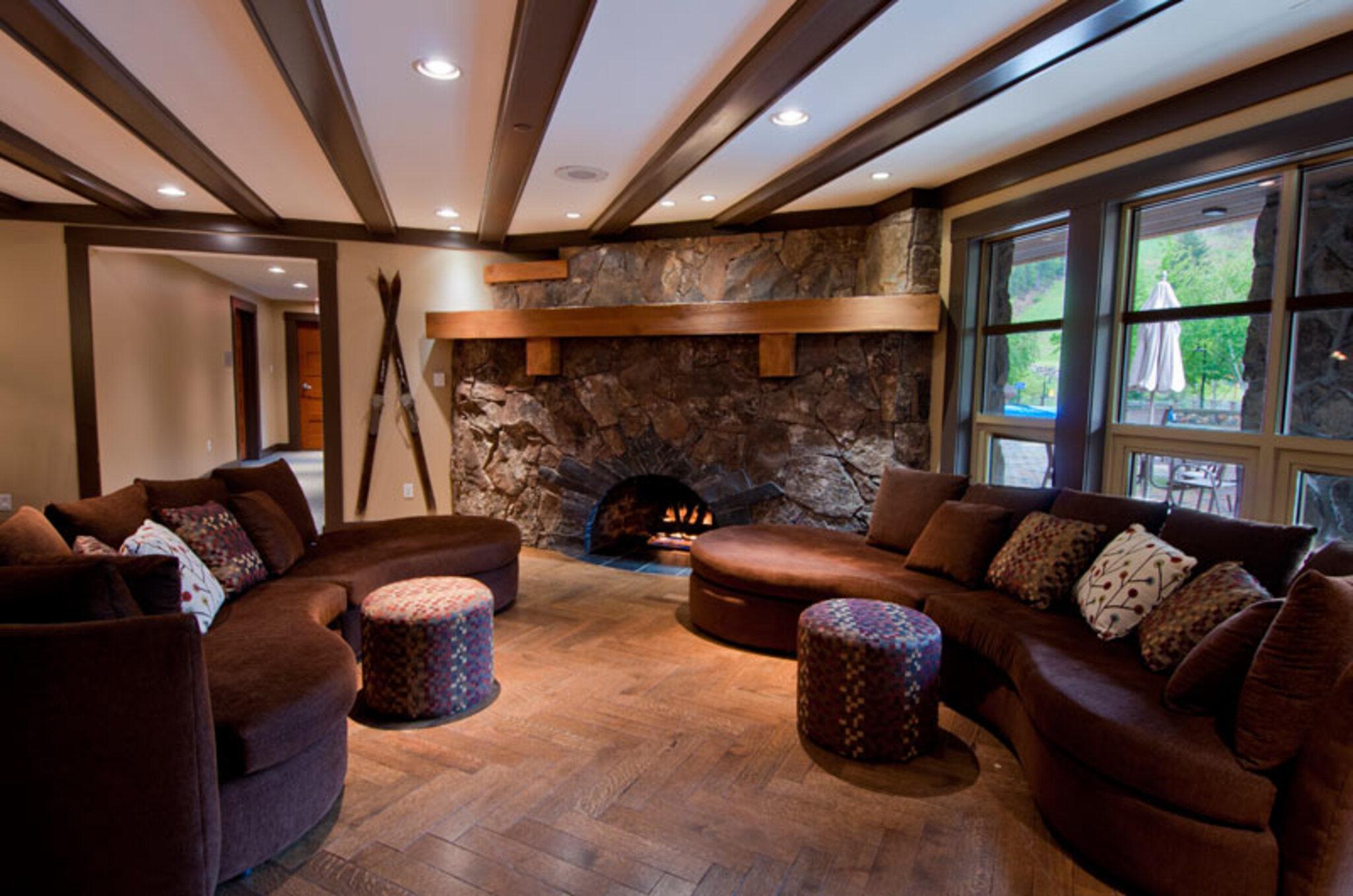 Gimnasio Legends Whistler, by Lodging Ovations