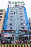 Alojamiento - Hotel Oasis International