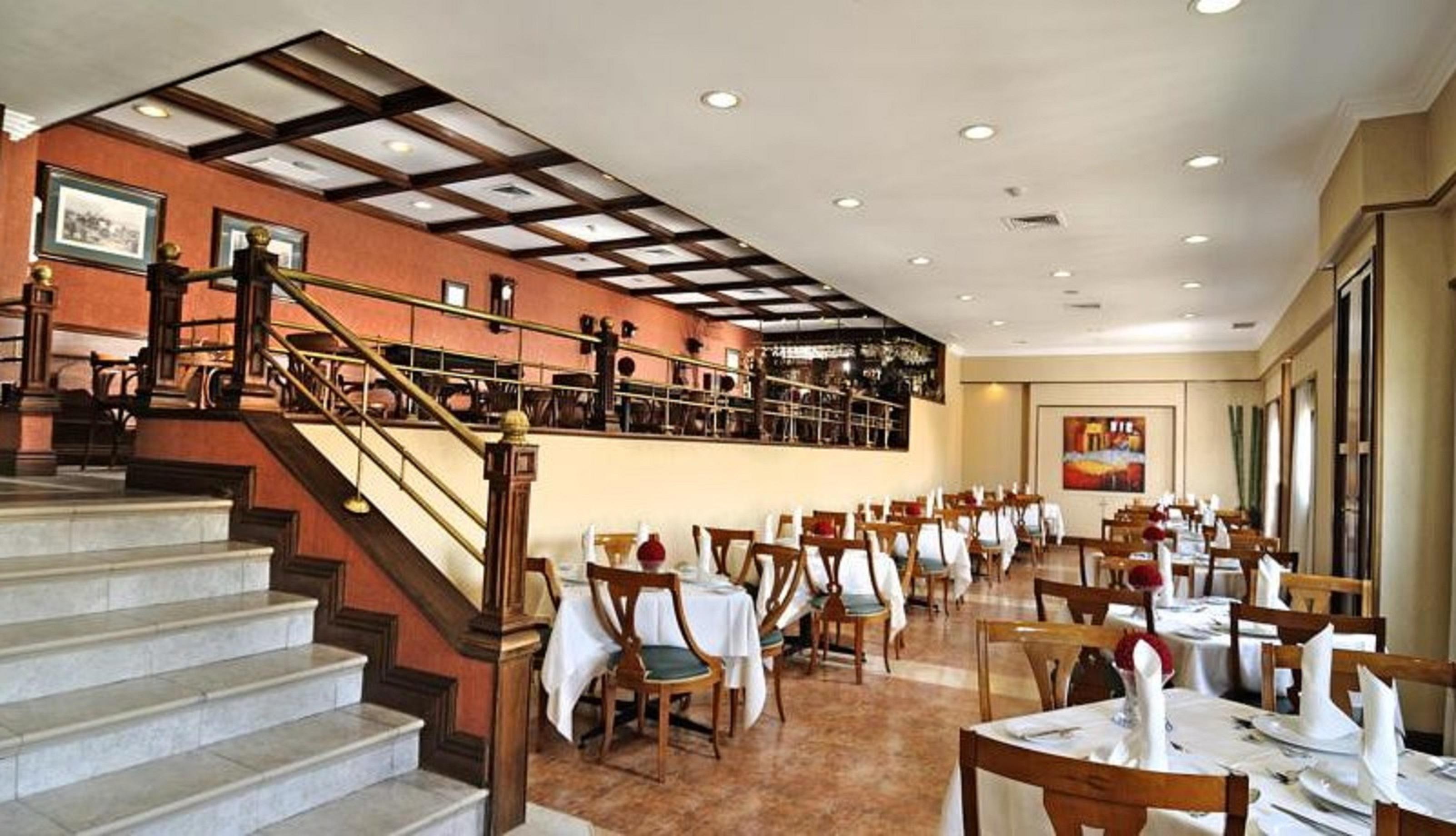 Bar/Salón Palace Hotel Mendoza